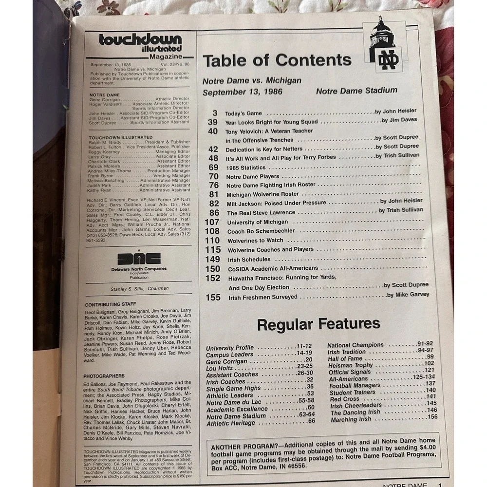 Vintage 1986 Notre Dame vs Michigan Football Program Vintage NCAA Harbaugh 156pg